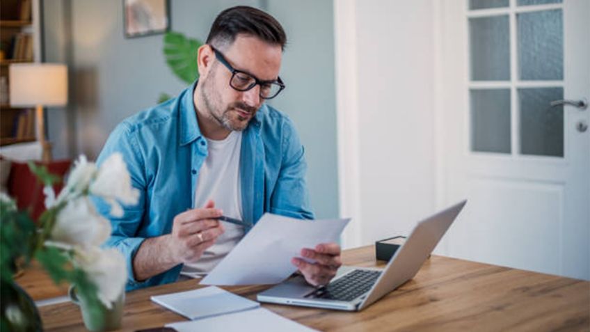 SAT: ¿Qué documentos pide en una revisión electrónica relacionada con un auto?