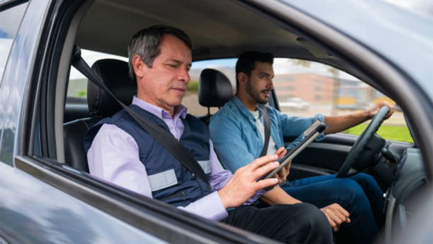 ¿Es obligatorio tomar cursos para obtener la licencia de conducir en la CDMX?