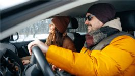 Foto que representa a ¿Por qué el rendimiento de gasolina cambia según la estación del año?