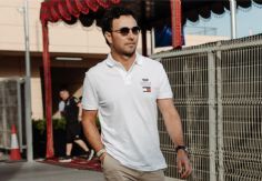 Foto ilustrativa de nota Checo Pérez ocasiona una bandera roja durante el segundo día de pruebas en Bahréin