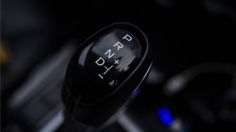 ¿Para qué sirve el "modo manual" en un auto automático?