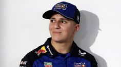 Isack Hadjar explica que sucedió con su auto en el accidente en Barcelona