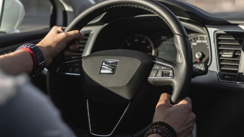 Profeco llama a revisión a vehículos Seat por fallas en bolsas de aire