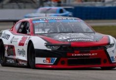 Foto ilustrativa de nota Helio Meza y el reto de conquistar la Florida en la Trans Am Series