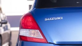 Foto que representa a Suzuki adquiere empresa de baterías para fortalecer estrategia