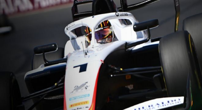 Theophile Nael y Ugo Ugochukwu, pilotos de Campos Racing, logran 1-2 en clasificación