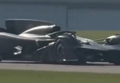 Foto ilustrativa de nota Aston Martin está probando un auto tipo Meteoro o Batimóbil, tiene forma de F1 y de superdeportivo