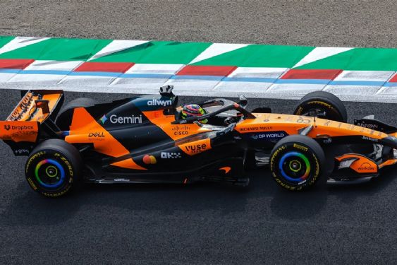Foto de: Lando Norris admite problemas con McLaren en 2026: no está cómodo con el auto