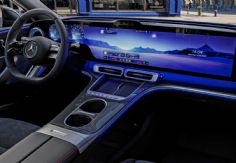 Foto ilustrativa de nota Viral: Mercedes-Benz revela el Clase C eléctrico, tiene una gran pantalla central