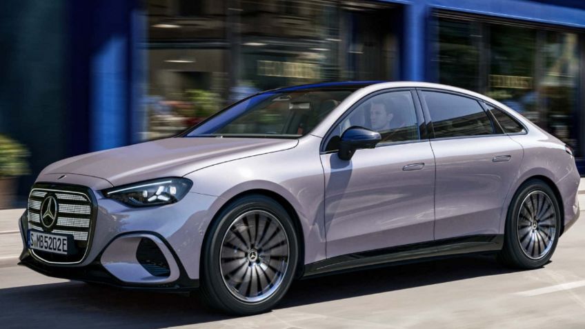 Mercedes-Benz revela al nuevo Clase C eléctrico, tiene una pantalla de 39 pulgadas y parrilla con mil pixeles