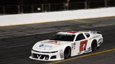 Helio Meza finalizó en segundo lugar en Hickory Motor Speedway en la categoría Late Model Stock