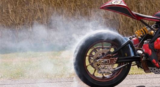 Cómo evitar que tu moto se sobrecaliente en temporada de calor: consejos para proteger el motor